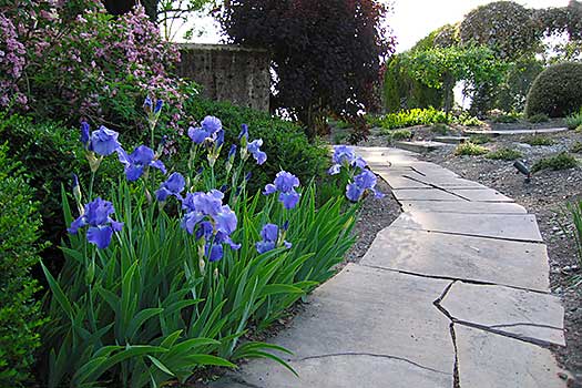 estate garden
